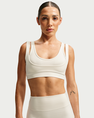 NIKE公式】NikeSKIMS Matte ウィメンズ ダブルストラップ スクープ